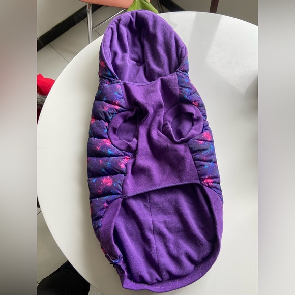 Canada Pooch Dog Coat Size 22 - Picture 2 of 4